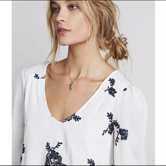 SOLD Free People Emma Austin Embroidered Tunic - Picture 4 of 7